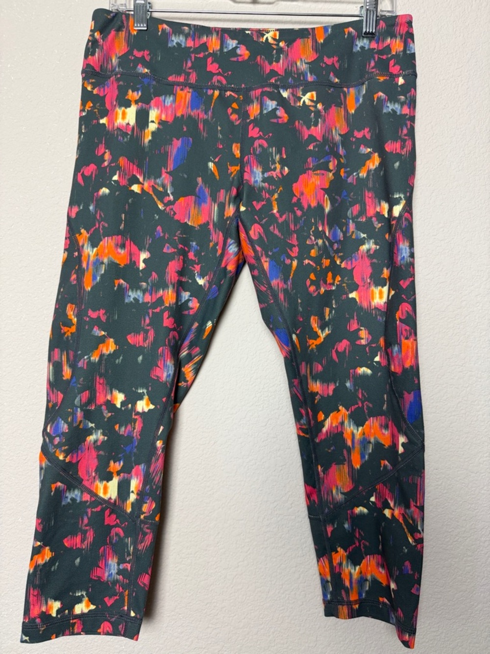 Zella Large Crop Leggings